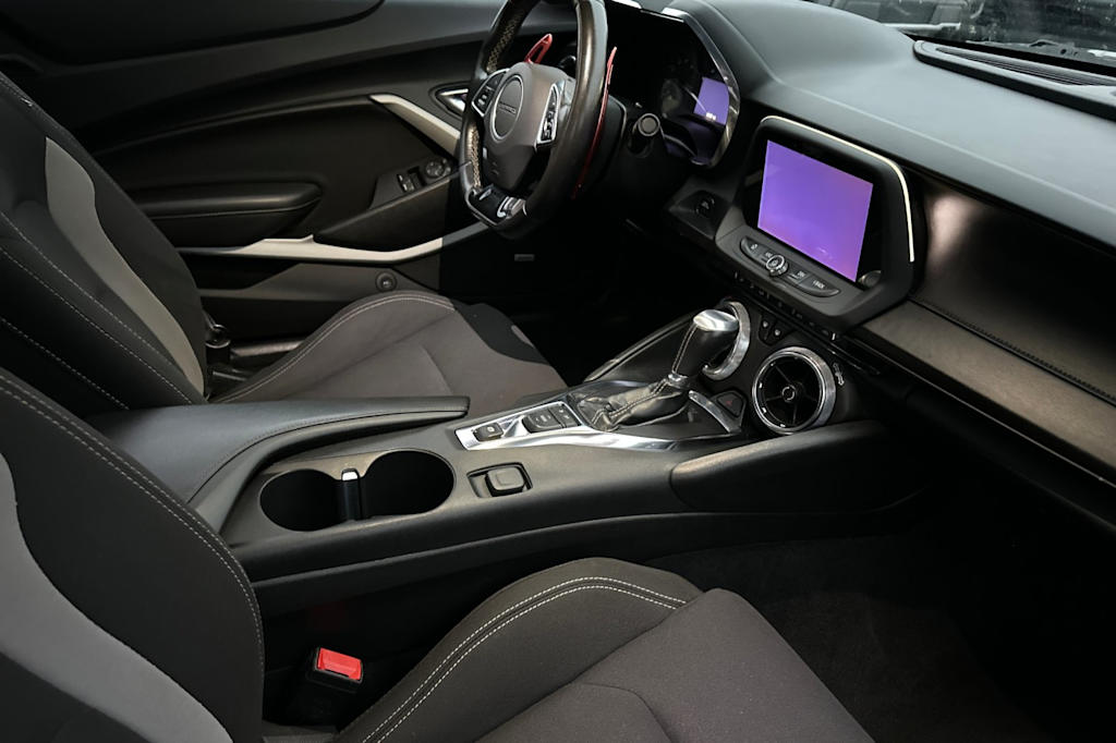 Thumbnail: 2019 Chevrolet Camaro - 13