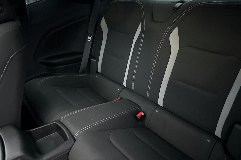 Thumbnail: 2019 Chevrolet Camaro - 11