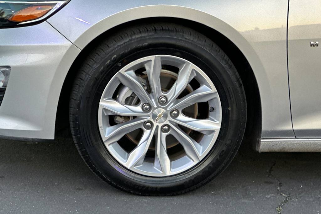 Thumbnail: 2022 Chevrolet Malibu - 7