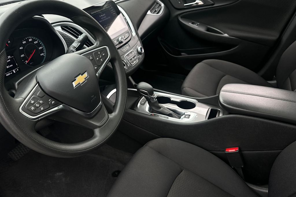 Thumbnail: 2024 Chevrolet Malibu - 8