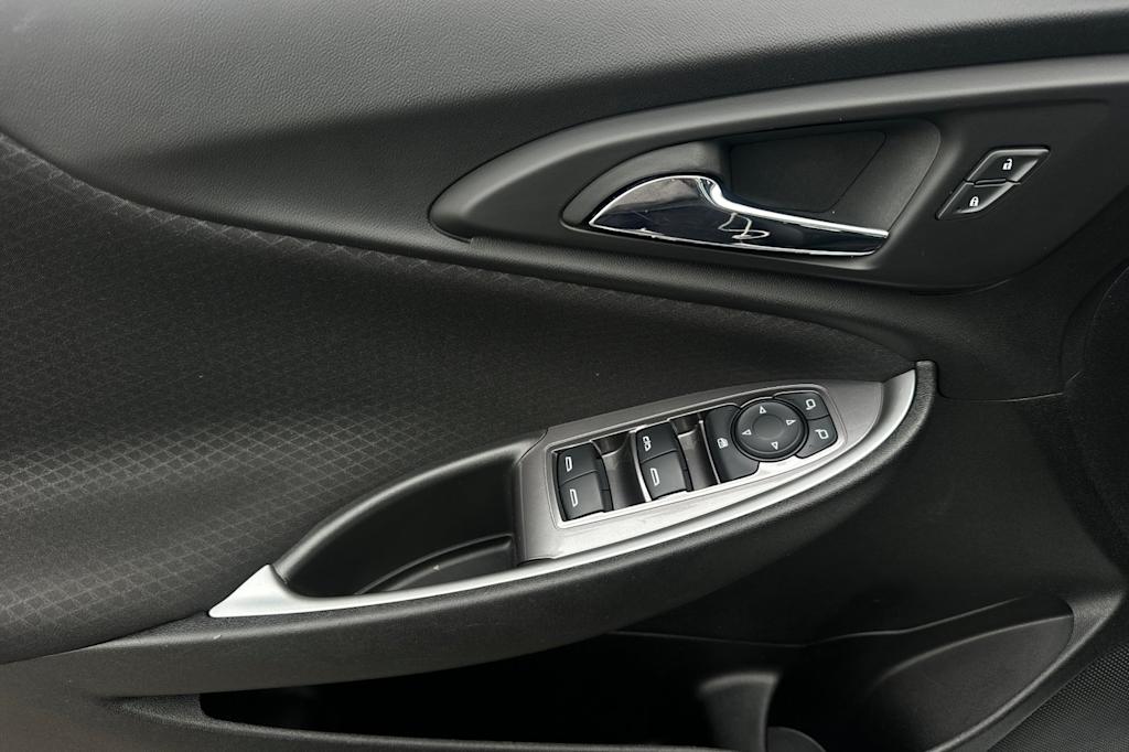 Thumbnail: 2024 Chevrolet Malibu - 18