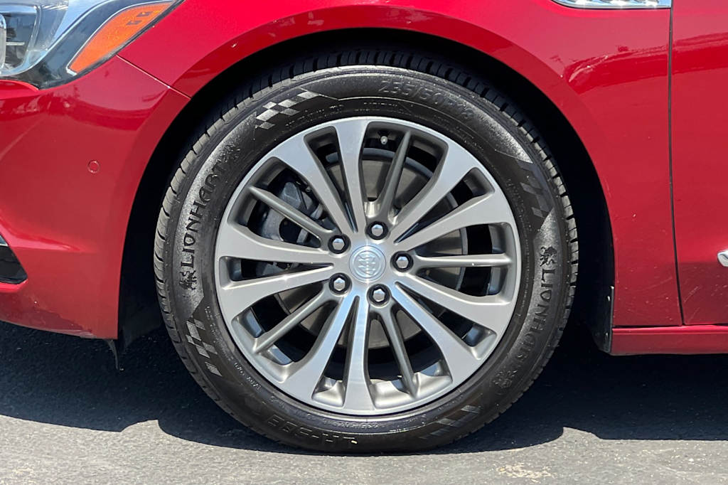 Thumbnail: 2018 Buick LaCrosse - 8