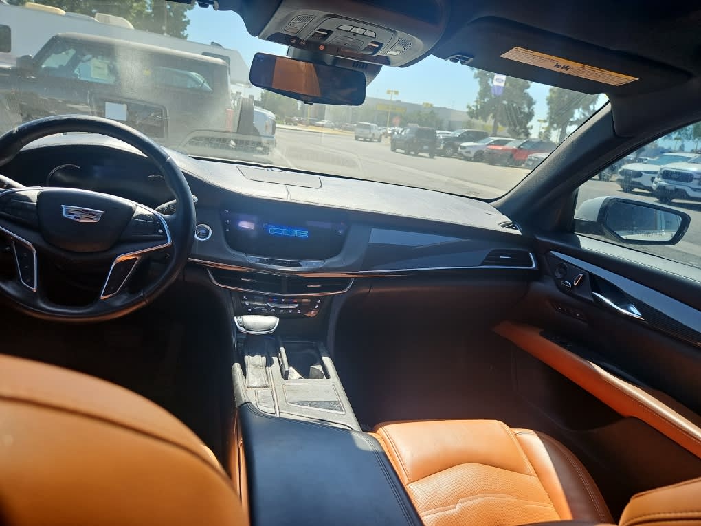Thumbnail: 2017 Cadillac CT6 - 6