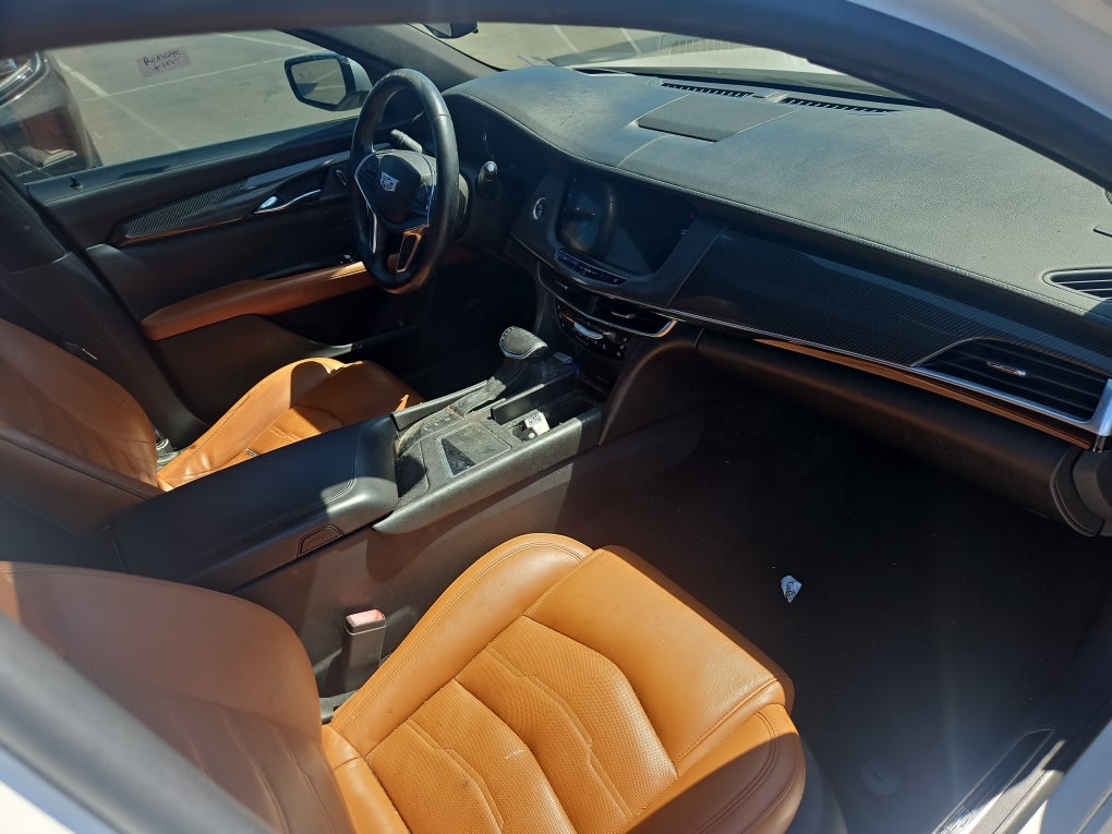 Thumbnail: 2017 Cadillac CT6 - 9