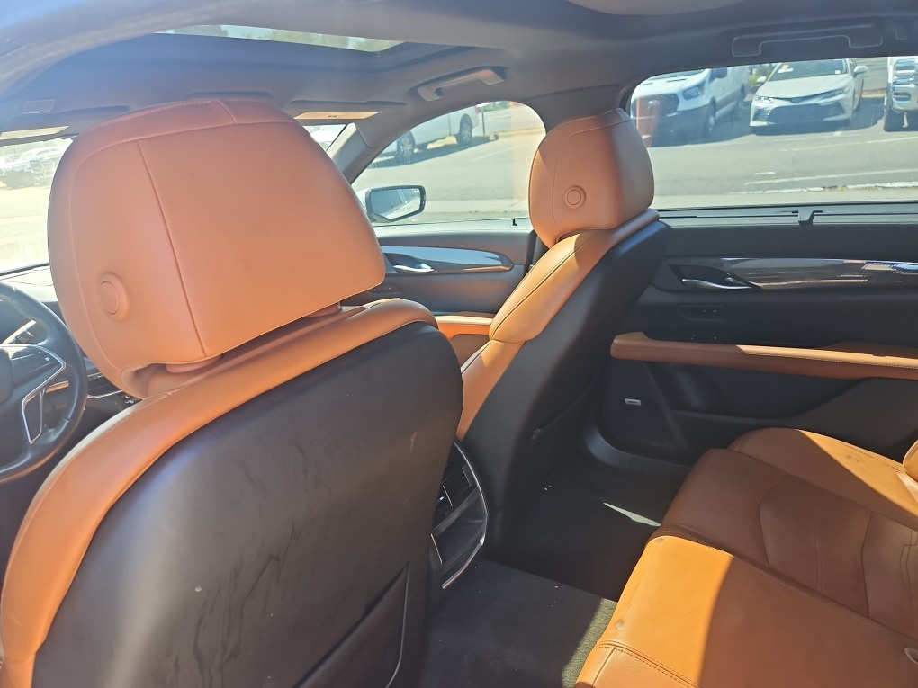 Thumbnail: 2017 Cadillac CT6 - 8