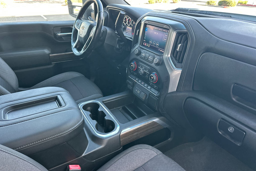 Thumbnail: 2021 Chevrolet Silverado 2500 - 13