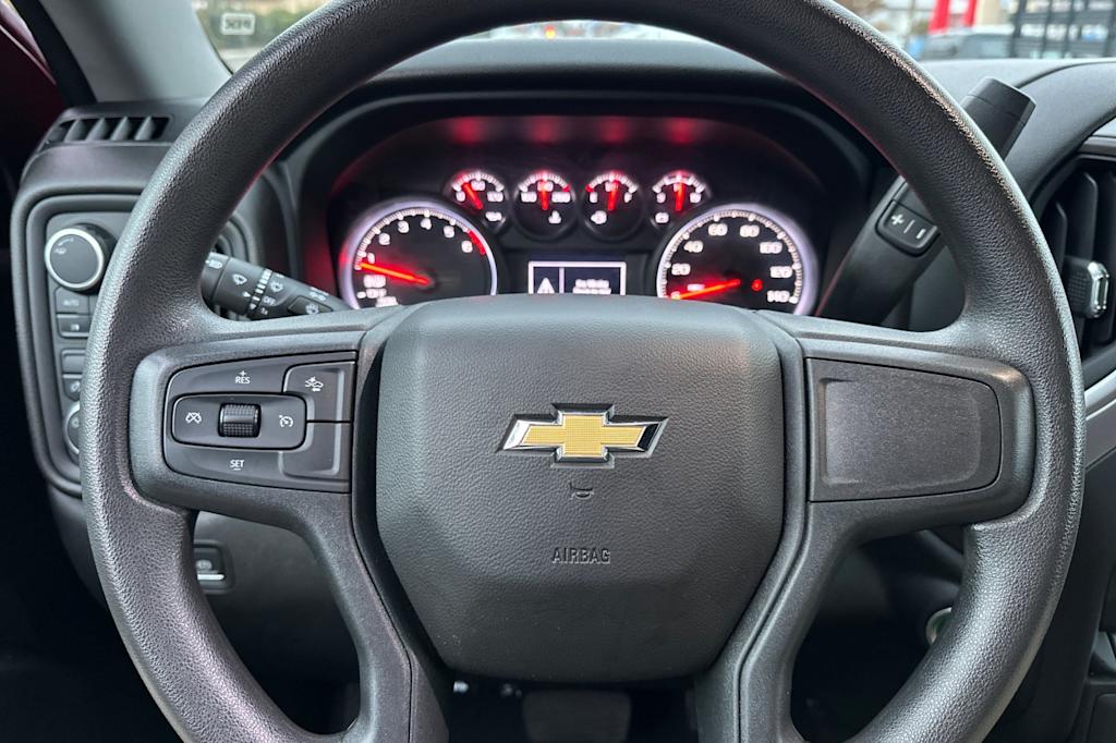 Thumbnail: 2023 Chevrolet Silverado 1500 - 26