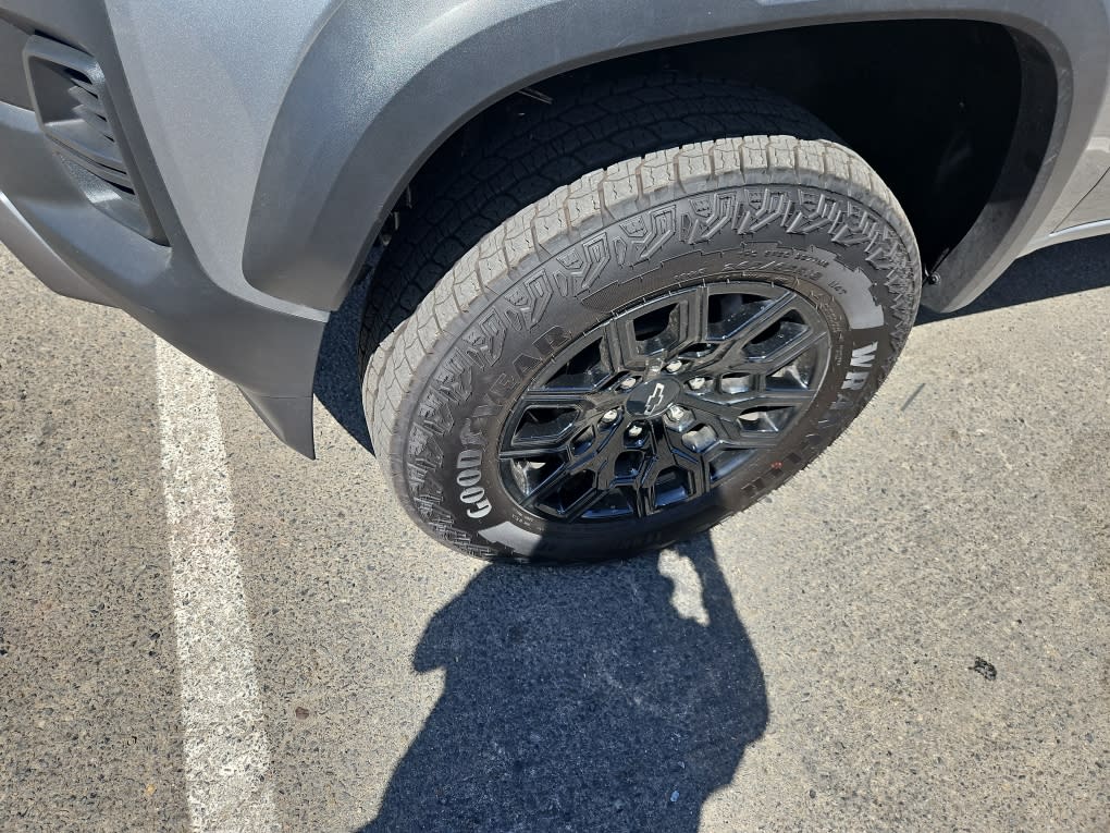 Thumbnail: 2026 Chevrolet Colorado - 7