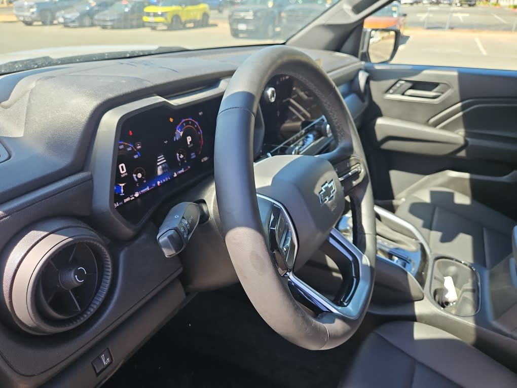 Thumbnail: 2026 Chevrolet Colorado - 2