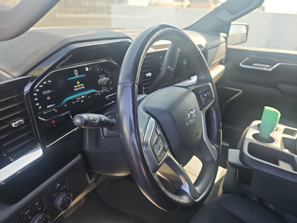 Thumbnail: 2022 Chevrolet Silverado 1500 - 2