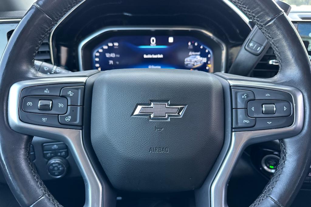 Thumbnail: 2022 Chevrolet Silverado 1500 - 26