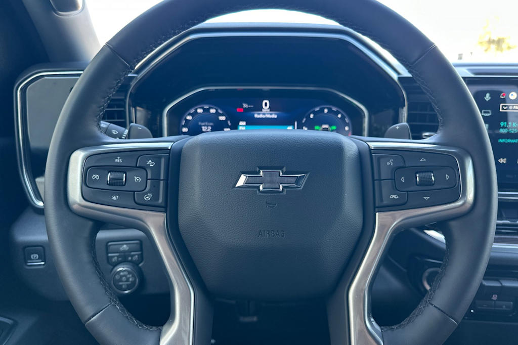 Thumbnail: 2026 Chevrolet Silverado 1500 - 27