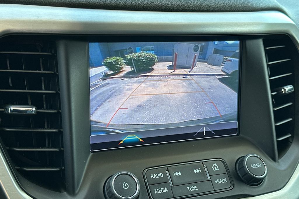 Thumbnail: 2019 GMC Acadia - 26