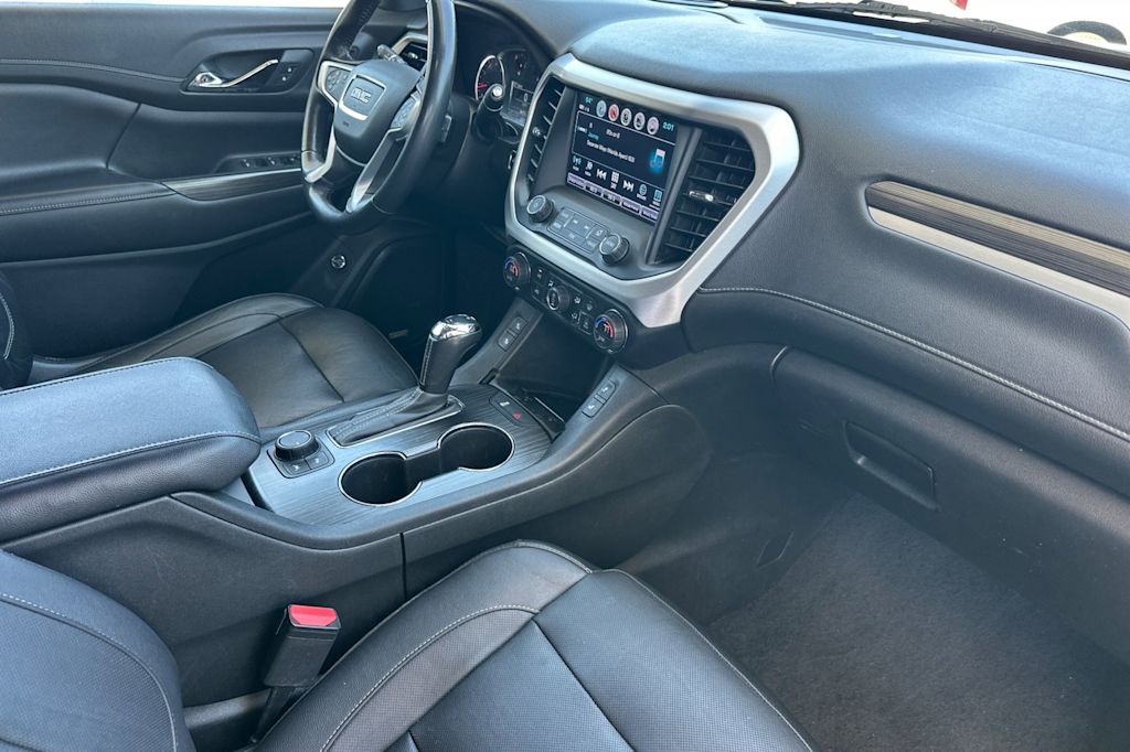 Thumbnail: 2019 GMC Acadia - 13