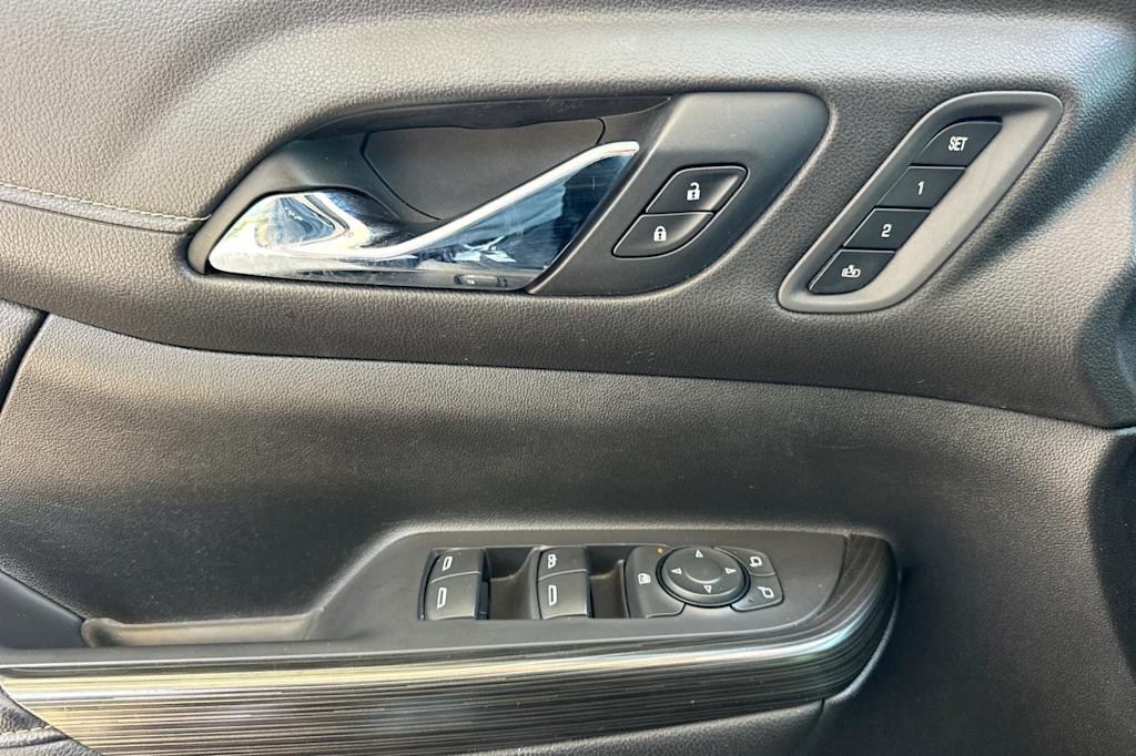 Thumbnail: 2019 GMC Acadia - 22
