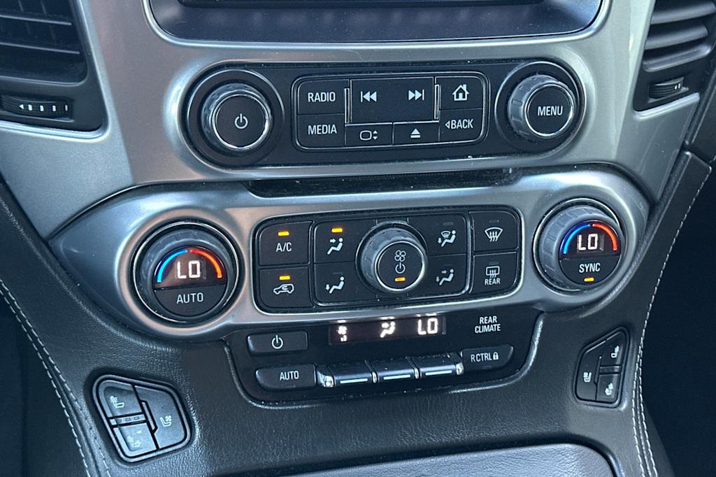 Thumbnail: 2020 Chevrolet Tahoe - 25