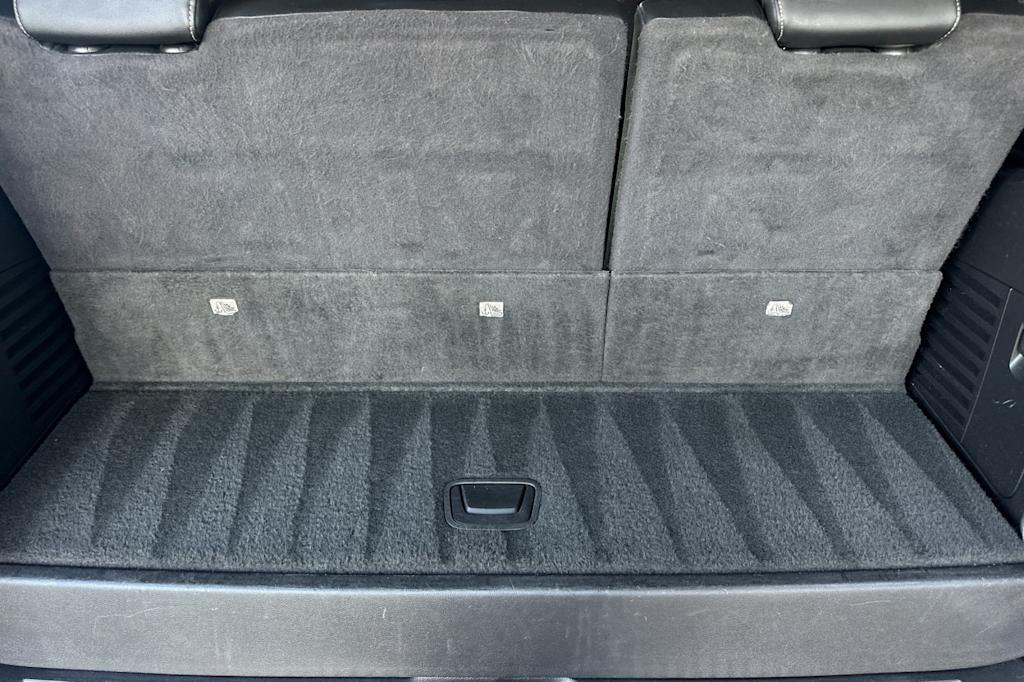 Thumbnail: 2020 Chevrolet Tahoe - 15