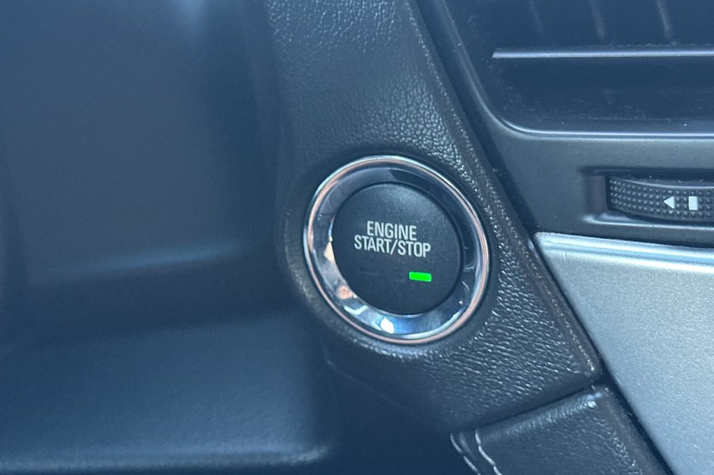 Thumbnail: 2020 Chevrolet Tahoe - 27