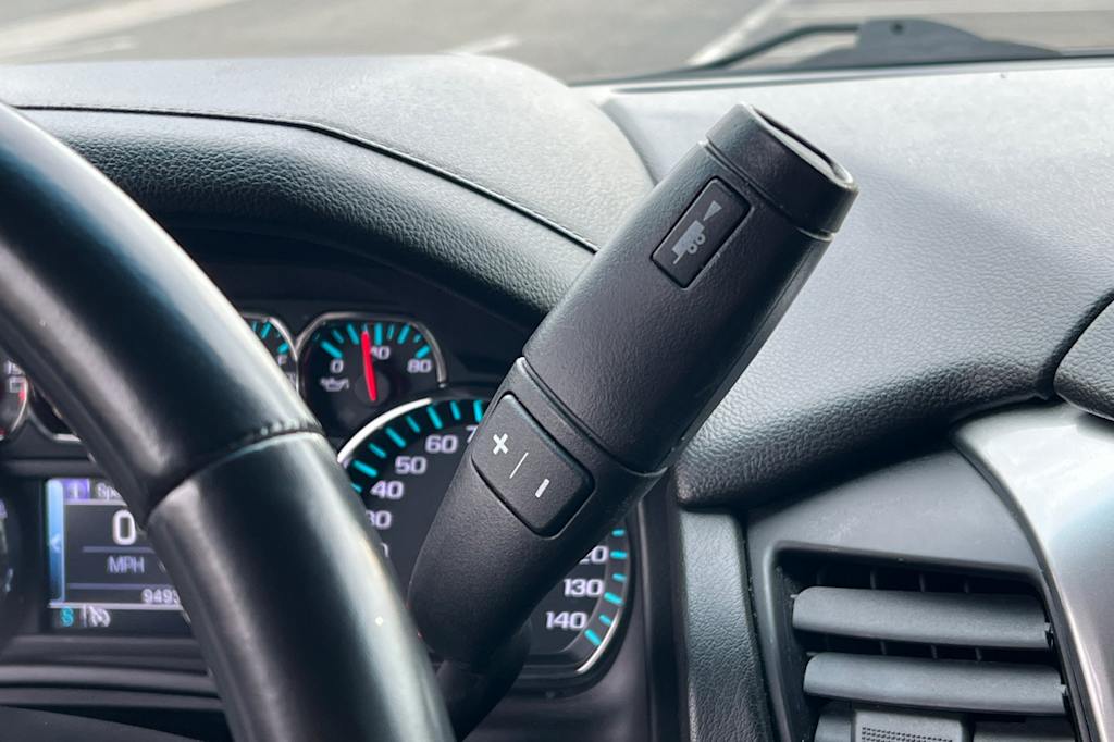 Thumbnail: 2018 Chevrolet Suburban - 26