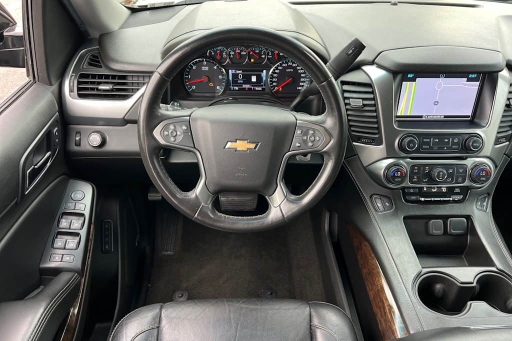 Thumbnail: 2018 Chevrolet Suburban - 10