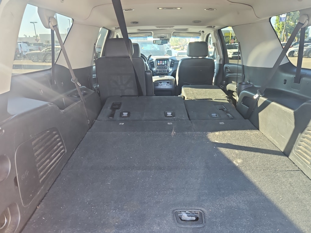 Thumbnail: 2019 Chevrolet Suburban - 8