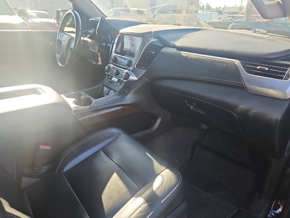 Thumbnail: 2019 Chevrolet Suburban - 7