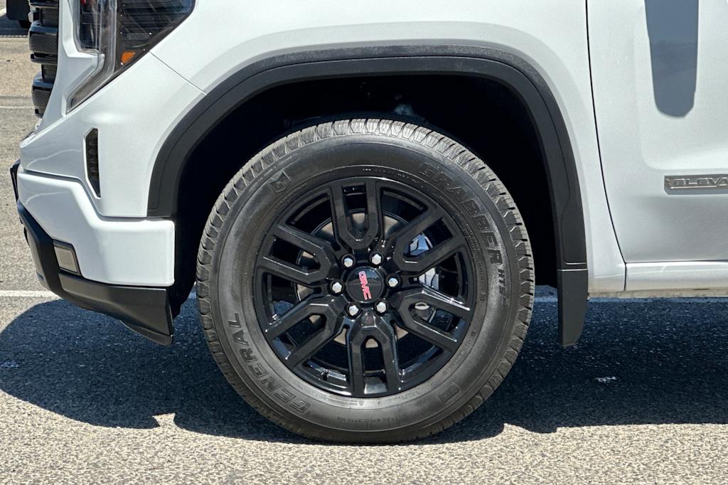 Thumbnail: 2023 GMC Sierra 1500 - 8