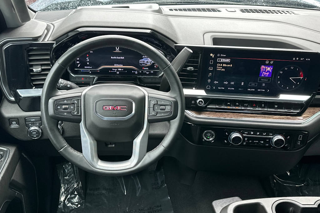 2024 GMC Sierra 1500 SLE 11