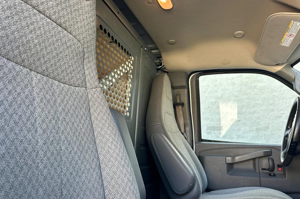 Thumbnail: 2023 GMC Savana - 10