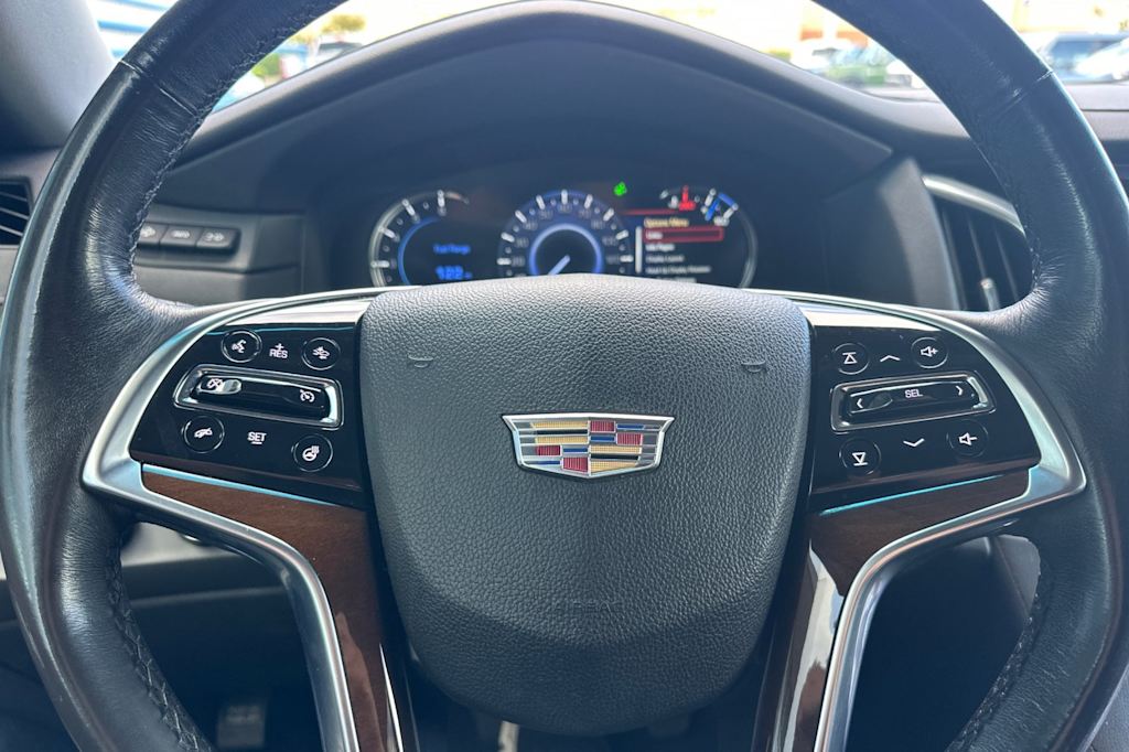 2020 Cadillac Escalade Luxury 25