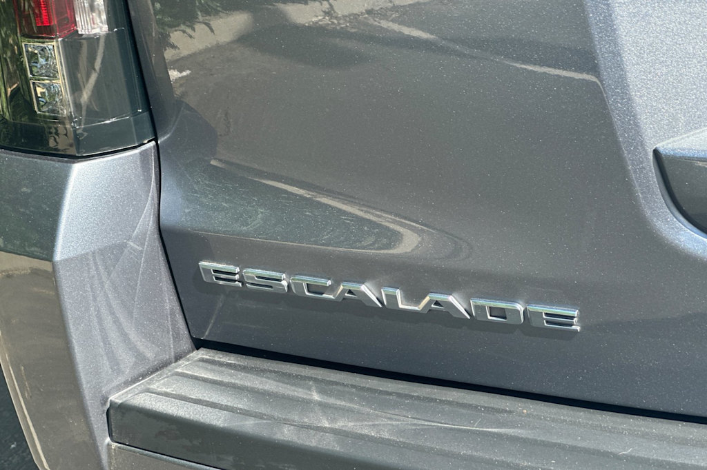 2020 Cadillac Escalade Luxury 7
