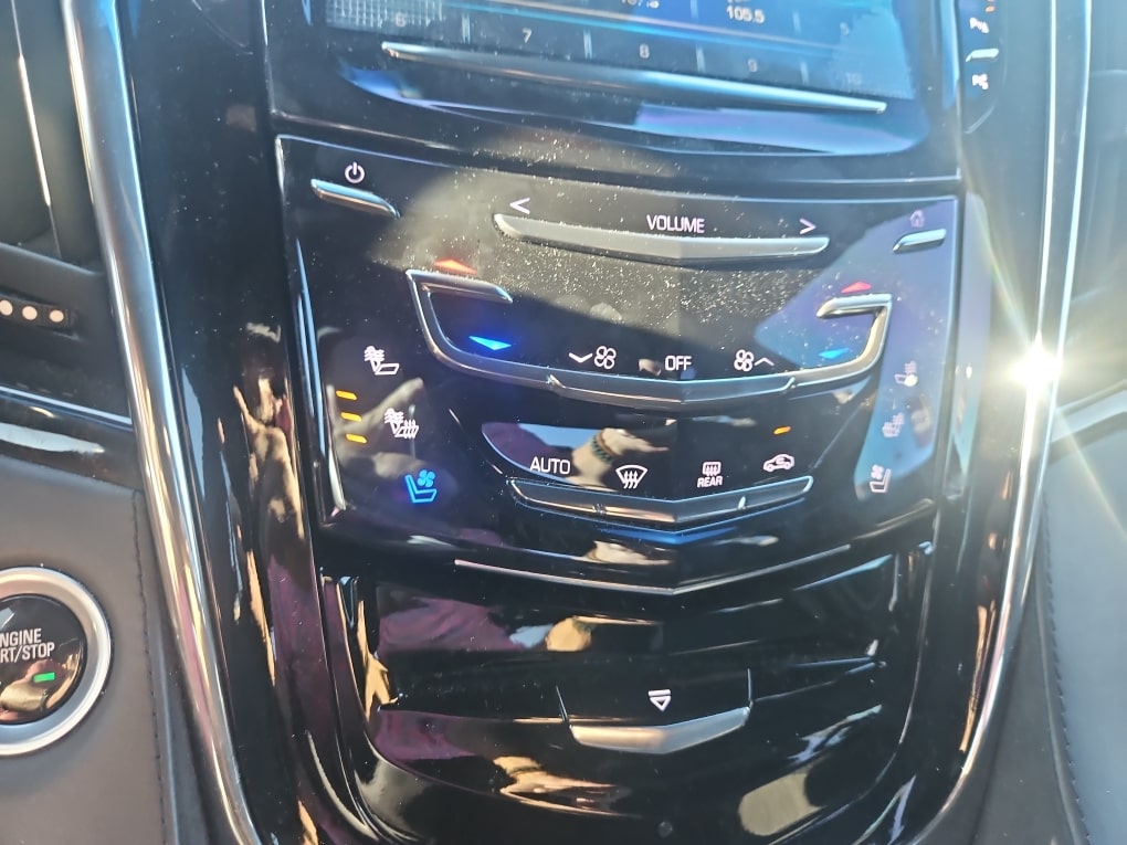 Thumbnail: 2018 Cadillac Escalade - 17