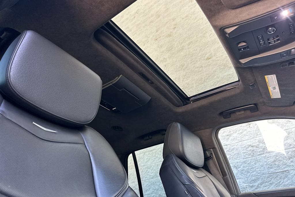 Thumbnail: 2018 Cadillac Escalade - 25