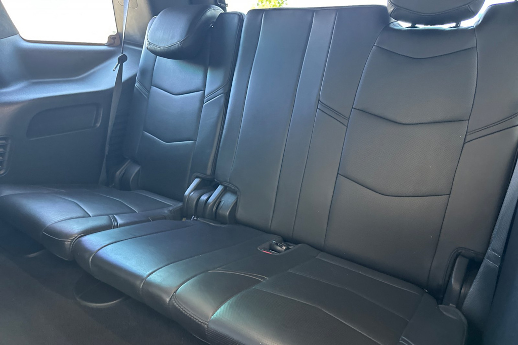 Thumbnail: 2018 Cadillac Escalade - 23