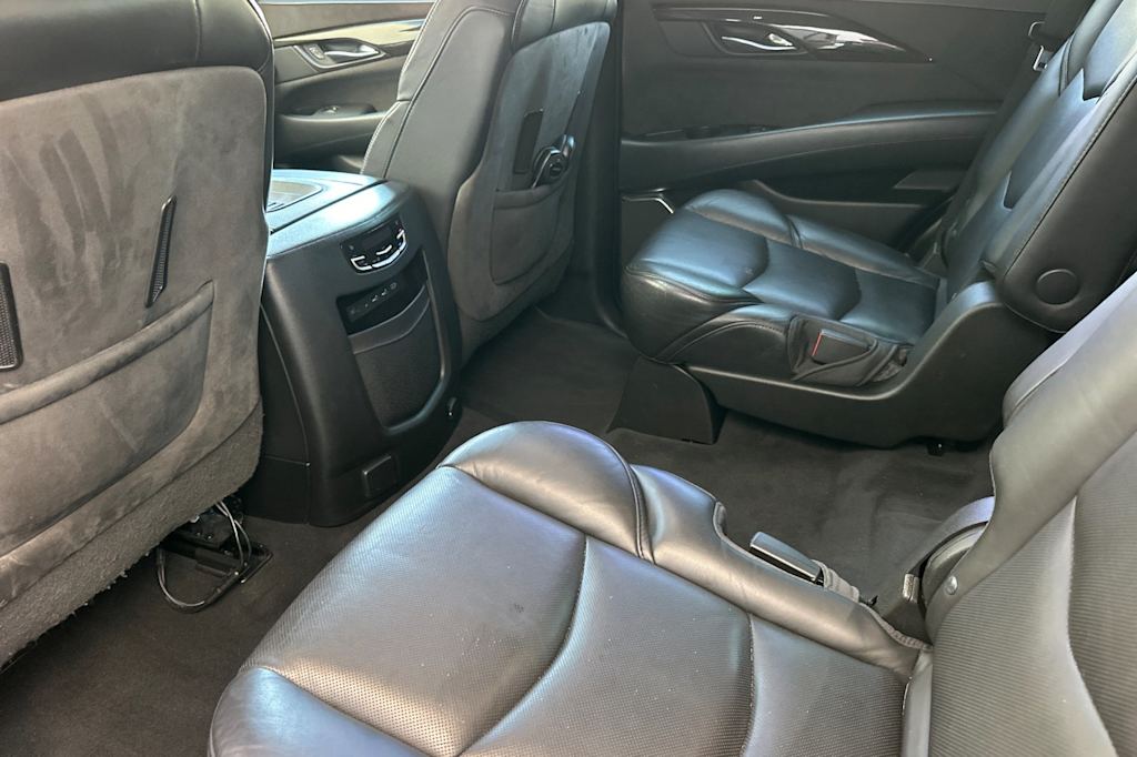Thumbnail: 2018 Cadillac Escalade - 10
