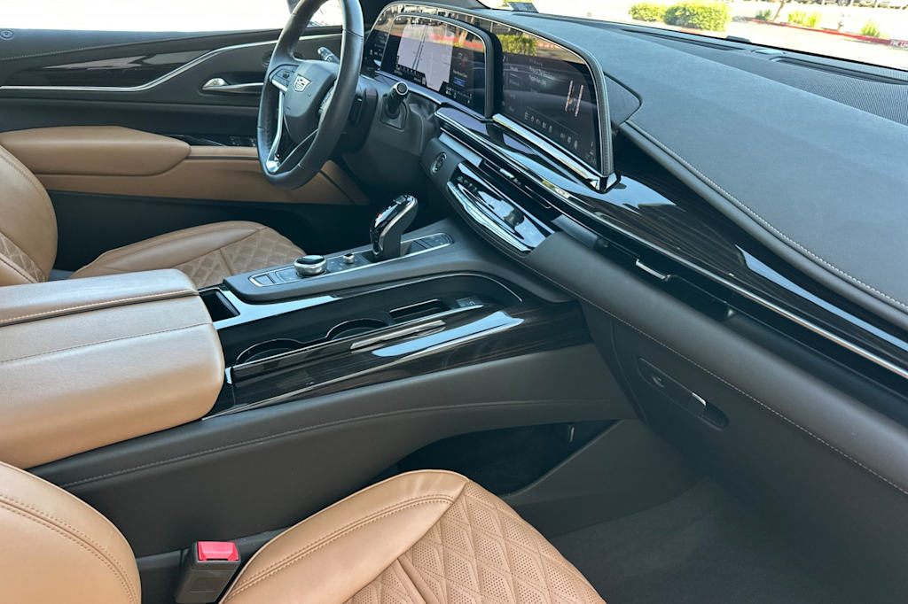 Thumbnail: 2023 Cadillac Escalade - 12