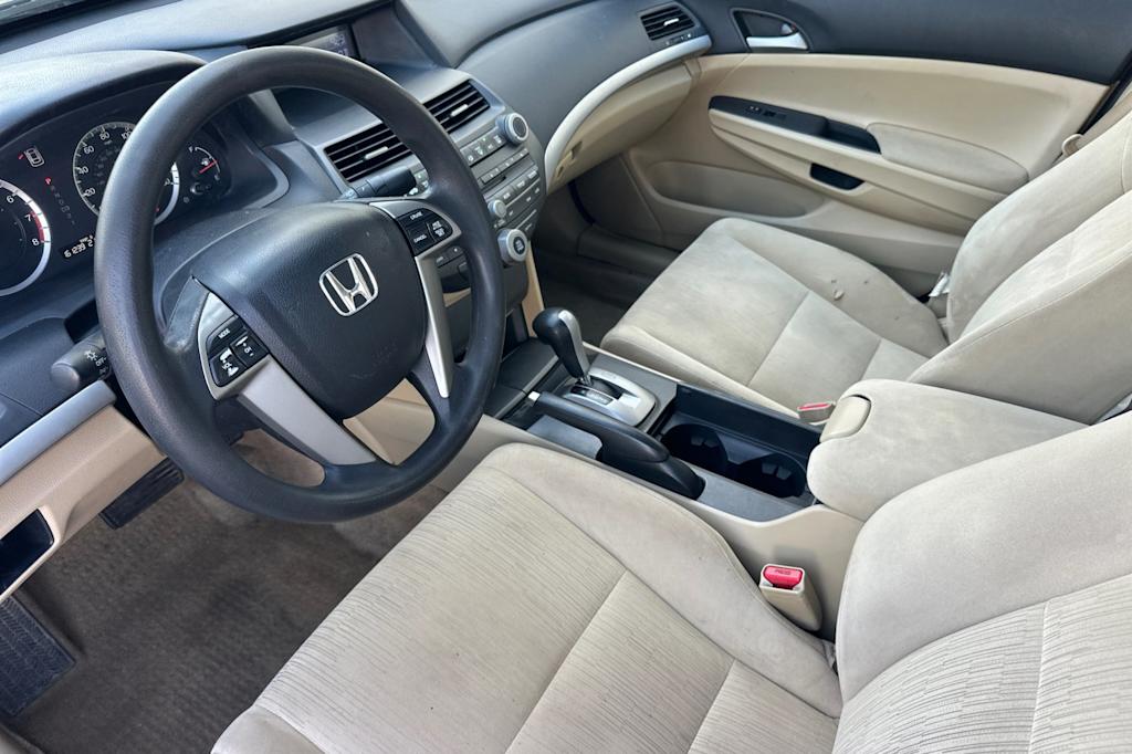 Thumbnail: 2011 Honda Accord - 9