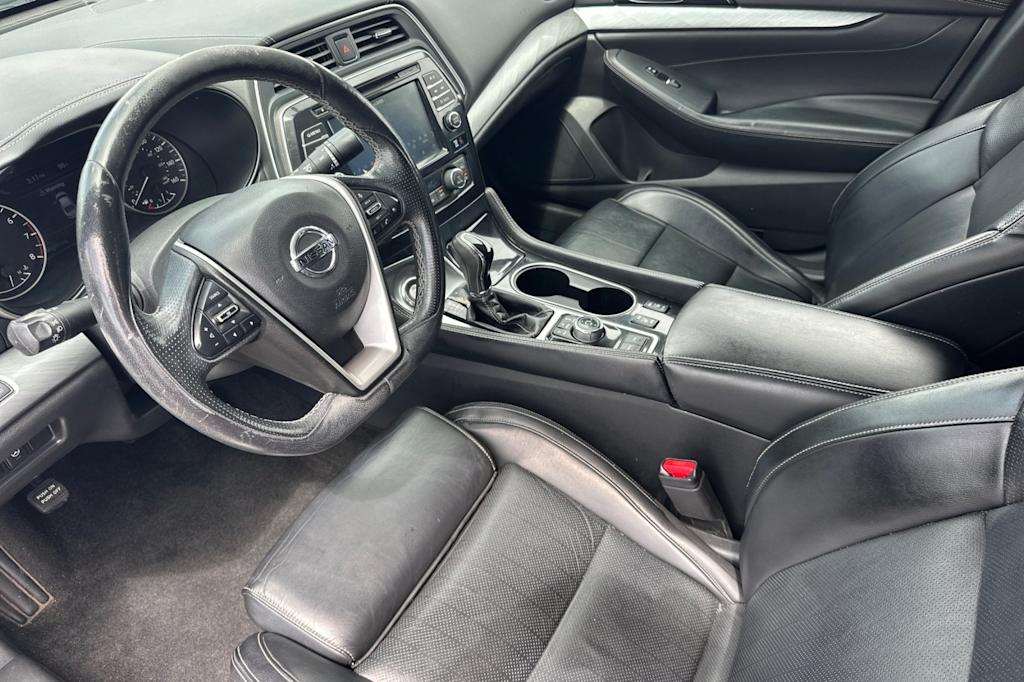 Thumbnail: 2016 Nissan Maxima - 9