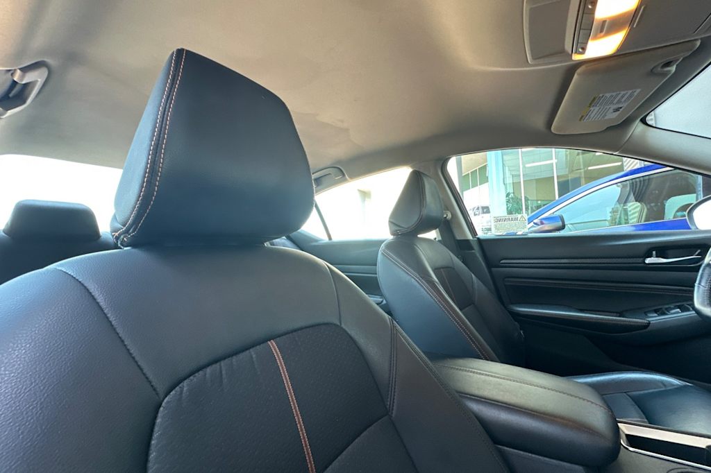 Thumbnail: 2021 Nissan Altima - 10