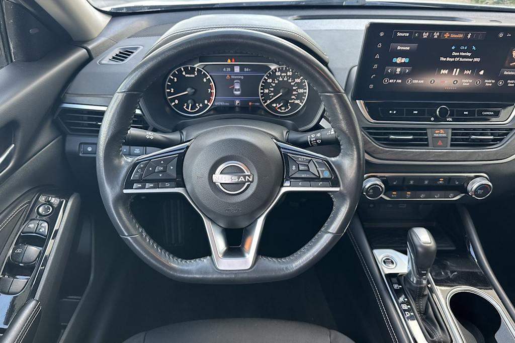 Thumbnail: 2023 Nissan Altima - 10