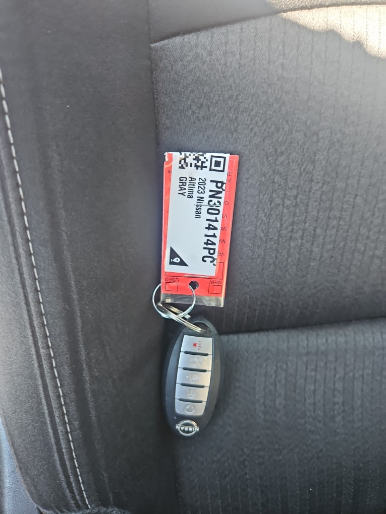 Thumbnail: 2023 Nissan Altima - 21