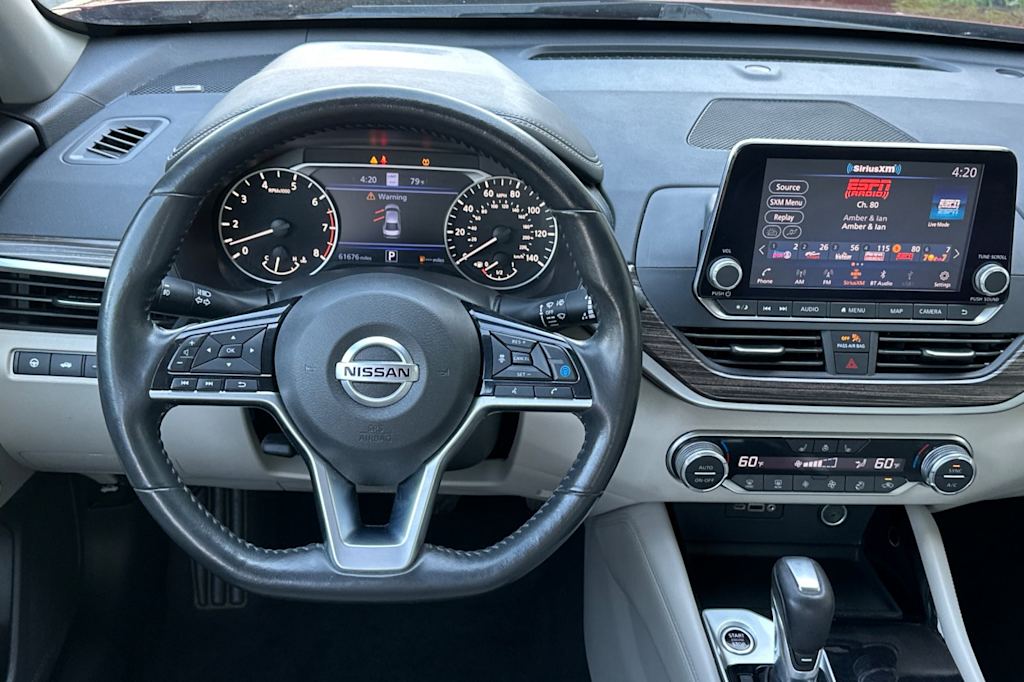 Thumbnail: 2022 Nissan Altima - 11