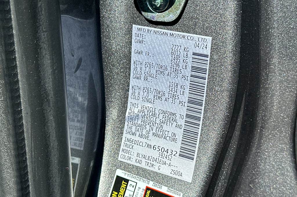 Thumbnail: 2024 Nissan Frontier - 16