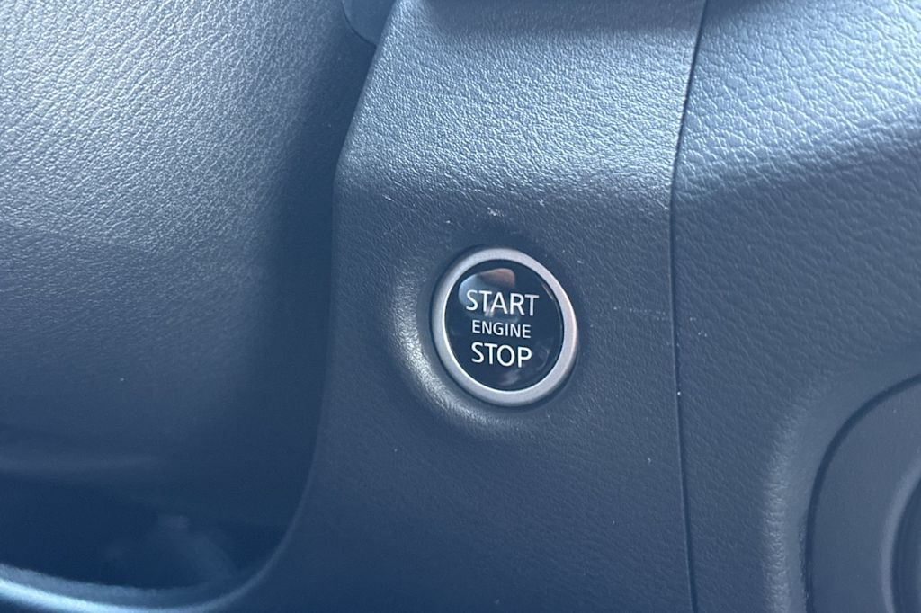 Thumbnail: 2024 Nissan Frontier - 24