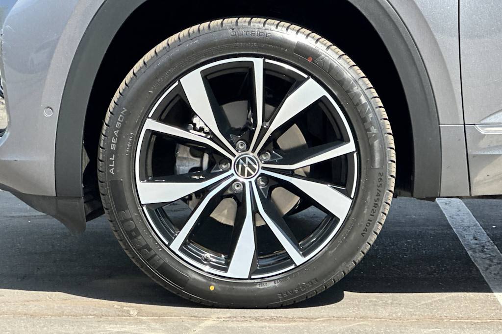 Thumbnail: 2024 Volkswagen Atlas - 8