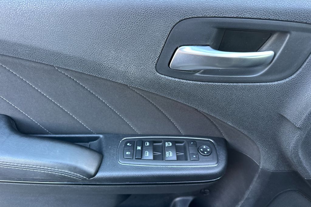 Thumbnail: 2021 Dodge Charger - 21