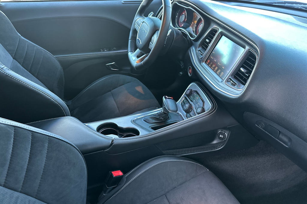 Thumbnail: 2015 Dodge Challenger - 12