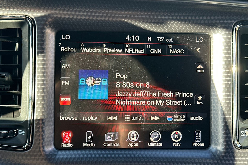 Thumbnail: 2015 Dodge Challenger - 13