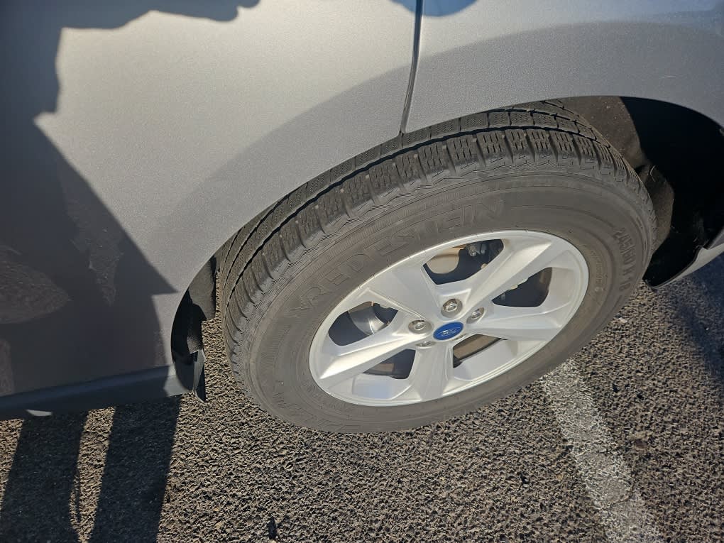 Thumbnail: 2021 Ford Edge - 8