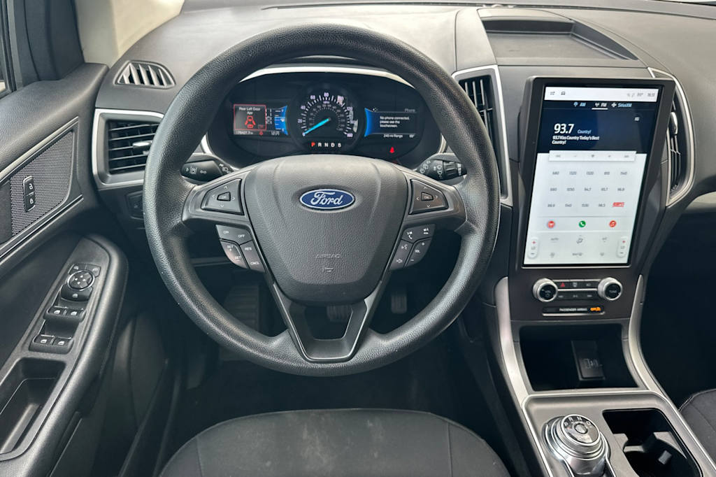 Thumbnail: 2021 Ford Edge - 12